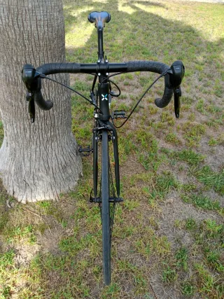 BICICLETA CARRETERA BTWIN TRIBAN 500