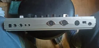 Roland TB-303 Bass Line Sintetizador