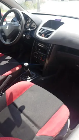 Peugeot 207 2006