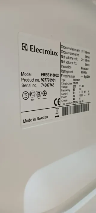 NEVERA CON UNA PUERTA ELECTROLUX