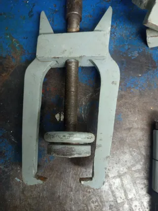 Kit extractor rodamientos grandes marca Forza.