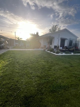 Casa turistica en Villaobispo. Vut. Eclipse solar