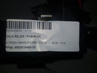 CITROEN XSARA PICASSO 2.0 HDi CAJA RELES / FUSIBLES
