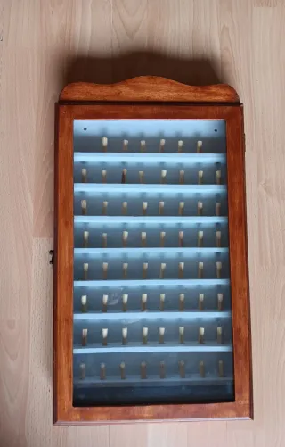 Armario vitrina madera y cristal