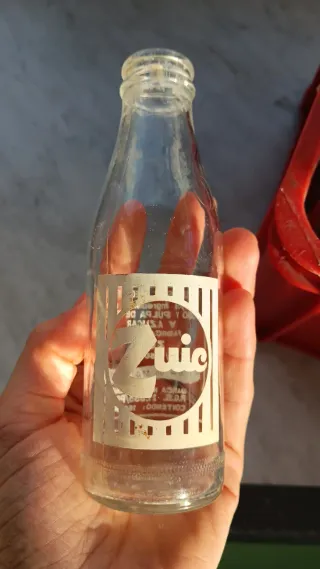 Botellas Zumo Vintage Zuic Mallorca