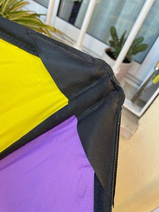 Cometa Aeris Morada y Amarilla