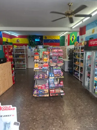 F. de comercio / tienda de alimentación + paqueter