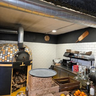 Traspaso Restaurante Pizzería C3 listo a funcionar