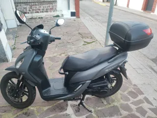 Moto Scooter 49cc Gris Automática