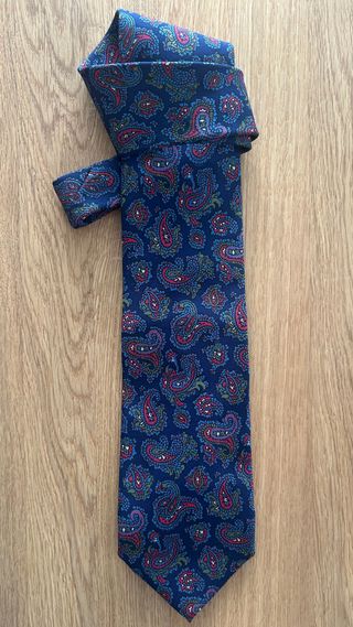 Cravatta da uomo con motivo paisley