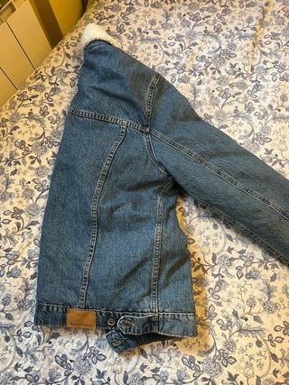 Chaqueta vaquera con borreguito – súper calentita