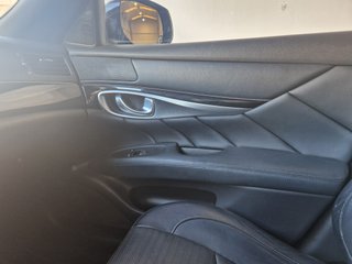 Infiniti Q70 2.2D GT PREMIUM AUTO