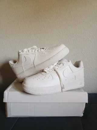 Nike Air Force 1 Blancas/White Talla 42 Nuevas