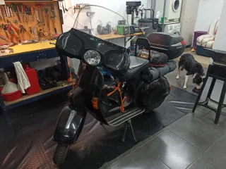Vespa PX200E Negra