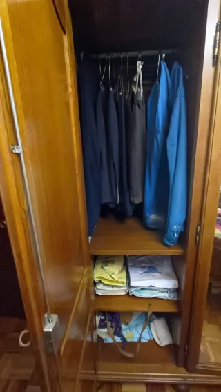 Armario 3 puertas madera maciza