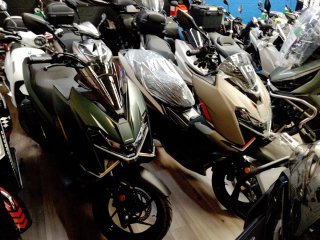 Nuevo Scooter Zontes 125X 2688€
