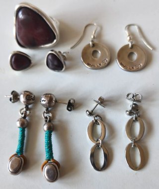 Pendientes Ciclón Verdes y Plateados