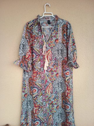 Vestido largo estampado manga corta