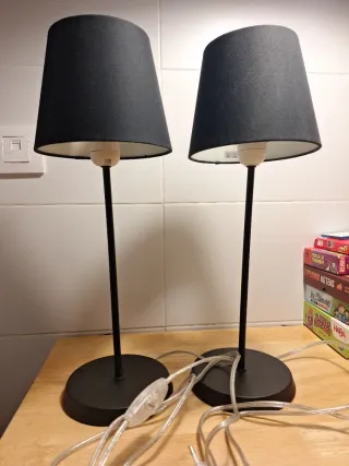 2 Lamparitas de noche negras