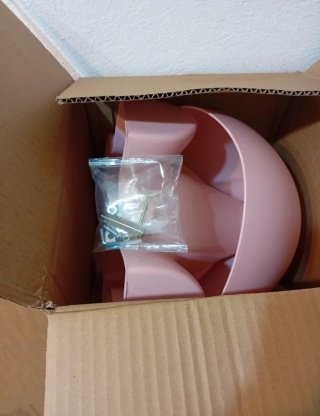Espositore comodino omino rosa