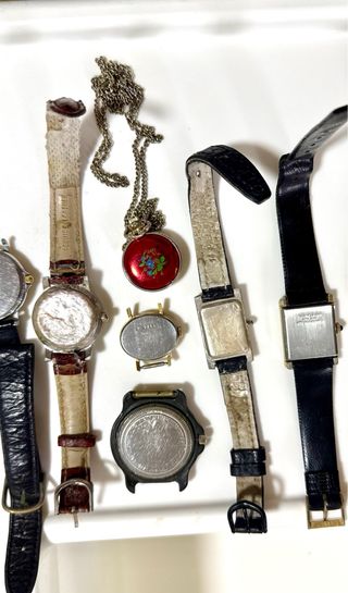 Lote 11 relojes (2 nuevos) hombre y mujer