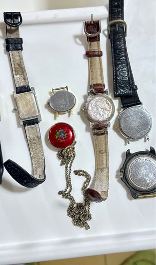 Lote 11 relojes (2 nuevos) hombre y mujer