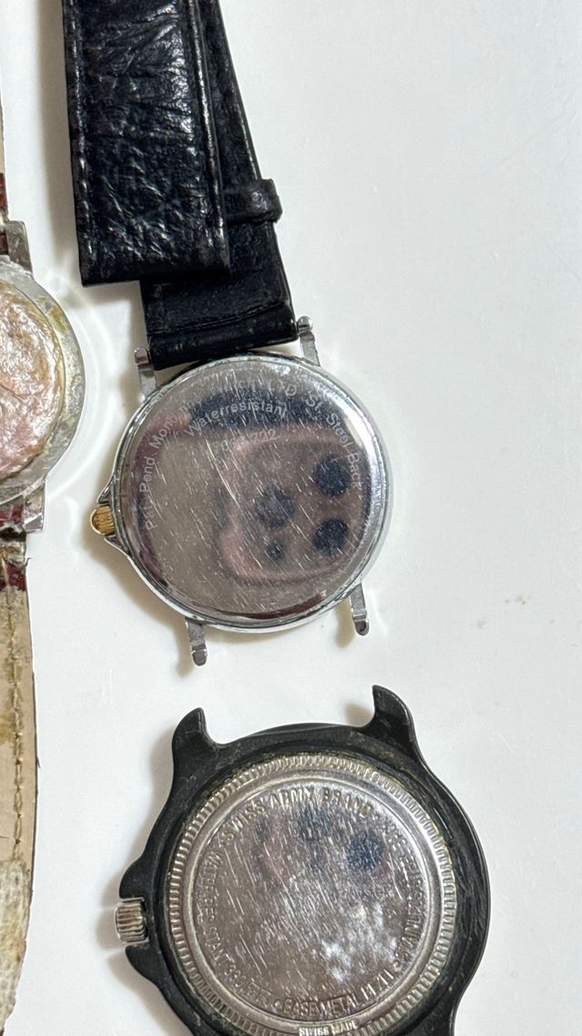 Lote 11 relojes (2 nuevos) hombre y mujer