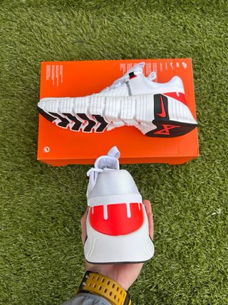Nike Free Metcon 5 Blancas Rojas