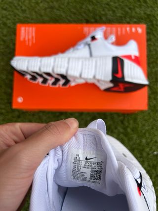 Nike Free Metcon 5 Blancas Rojas