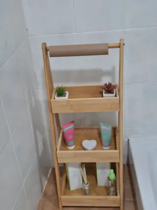 Estantería de madera de 3 niveles