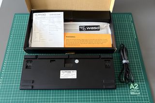 Teclado Mecánico WASD con switches Cherry MX