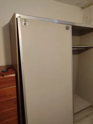 Venta de varios armarios,mueble salón, por mudanza