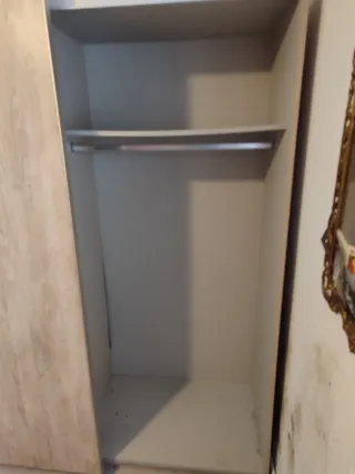 Venta de varios armarios,mueble salón, por mudanza