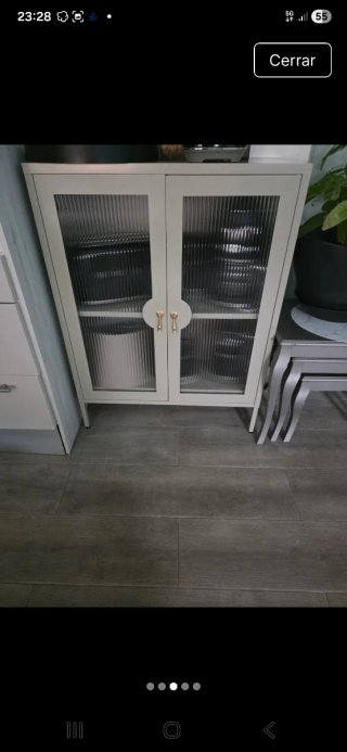 Vitrina metálica beige