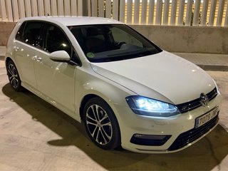 VW GOLF VII R-LINE DSG TDI LED NAVI CAMARA TEMPOMA