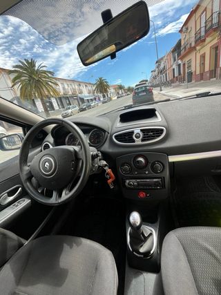 Renault clio Clio 3 2007