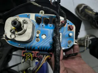 Marcador Piaggio Zip Agua