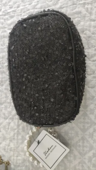 Bolso de vestir negro con lentejuelas