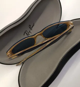 Gafas de Sol Ray-Ban Azules con Estuche