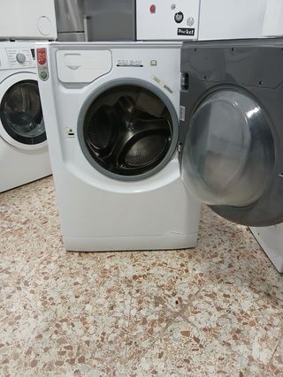 Lavadora Secadora Hotpoint Ariston 10/7kg