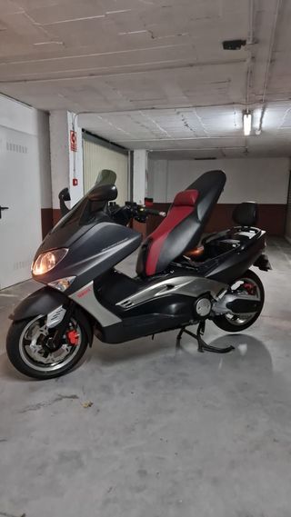 Yamaha TMAX 500 Black Max