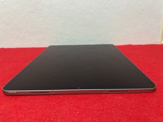 iPad Pro 12.9 6th Gen Wifi Celular No Enciende