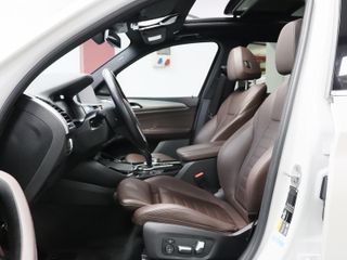 BMW iX3 80 kWh 210 kW (286 CV)