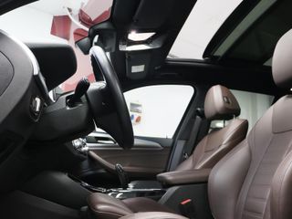 BMW iX3 80 kWh 210 kW (286 CV)