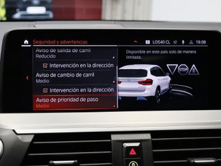 BMW iX3 80 kWh 210 kW (286 CV)