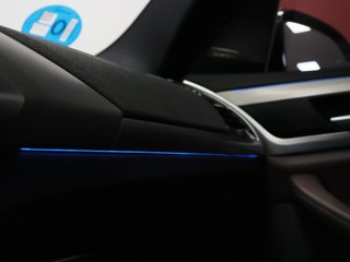 BMW iX3 80 kWh 210 kW (286 CV)