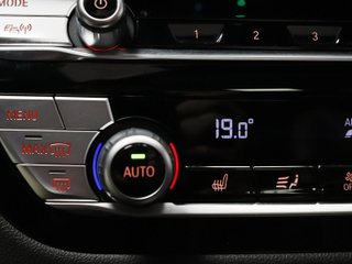 BMW iX3 80 kWh 210 kW (286 CV)