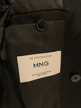 Traje Mango Negro