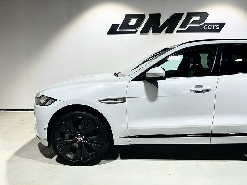 Jaguar F-Pace 2017, foto 6