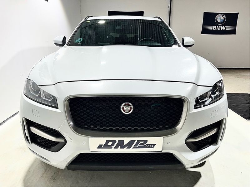 Jaguar F-Pace 2017, foto 3